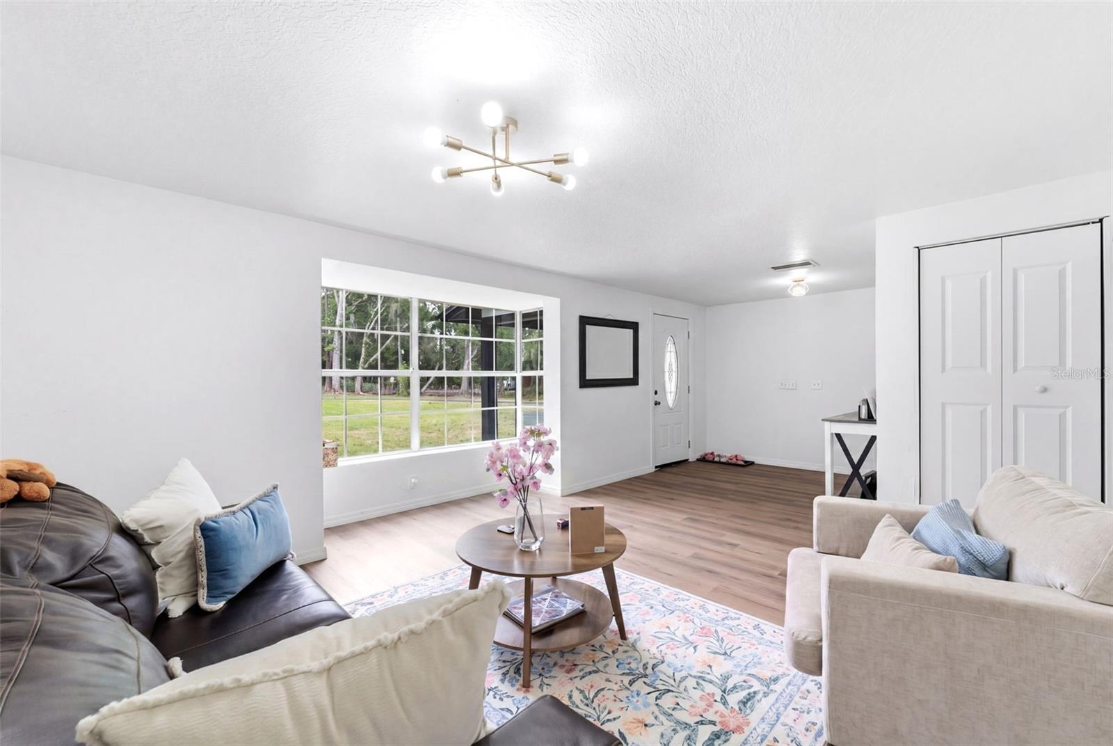 Image 43 of 77 For 19003 Cedar Lane