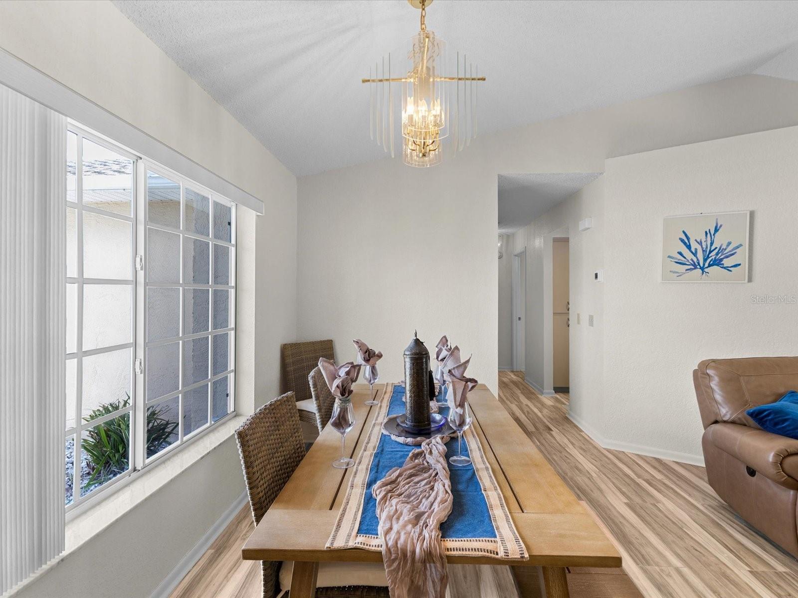 Image 13 of 40 For 8052 Spring Hill Drive