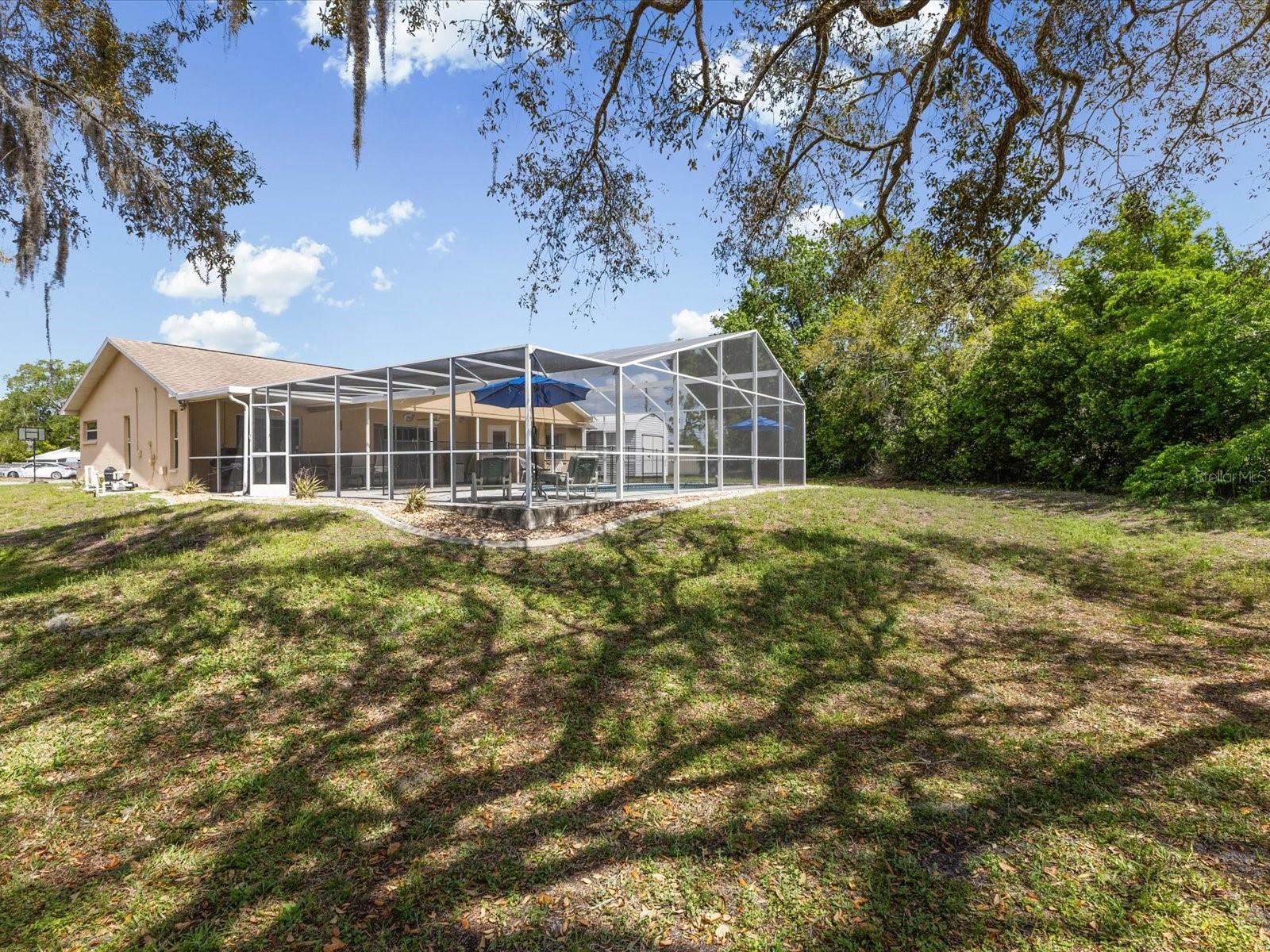 Image 33 of 40 For 8052 Spring Hill Drive