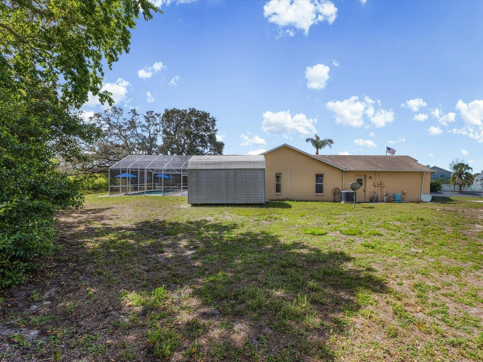 Image 36 of 40 For 8052 Spring Hill Drive