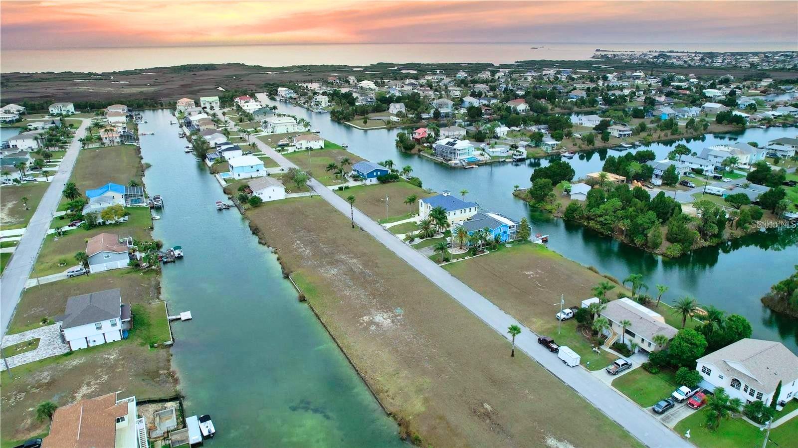 Image 2 of 11 For 4034 Amberjack Drive