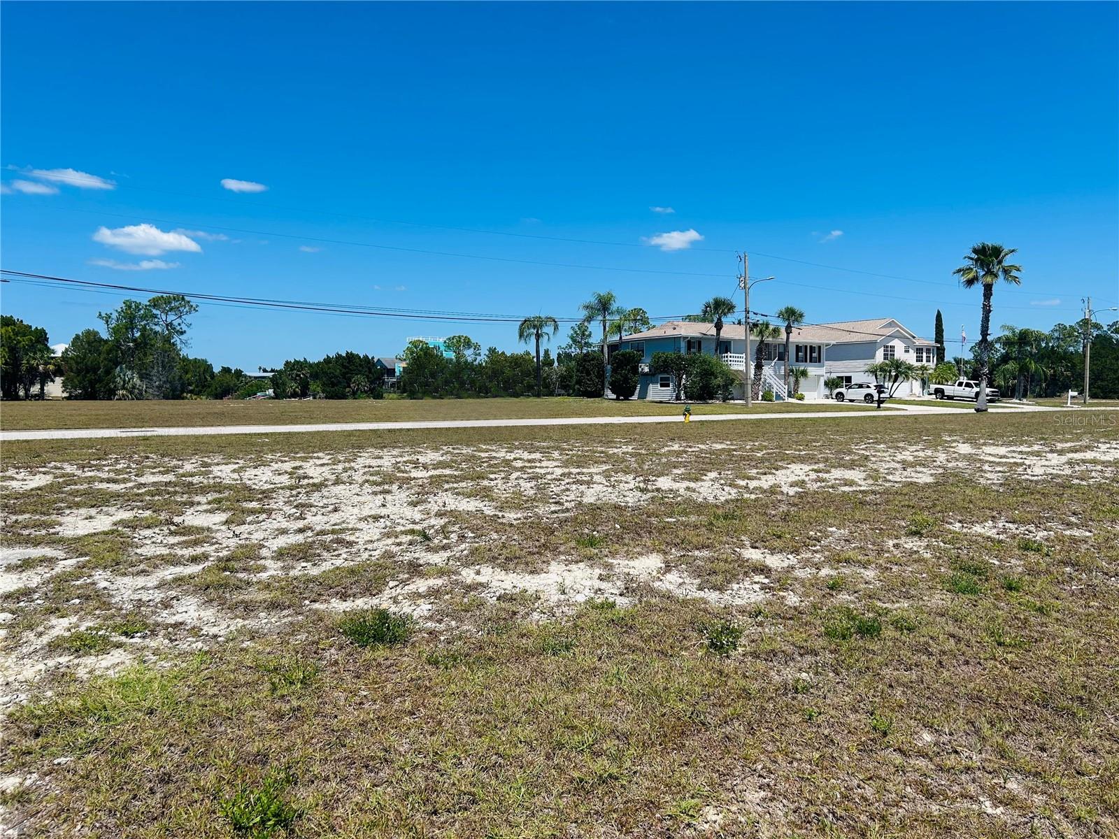 Image 7 of 11 For 4034 Amberjack Drive