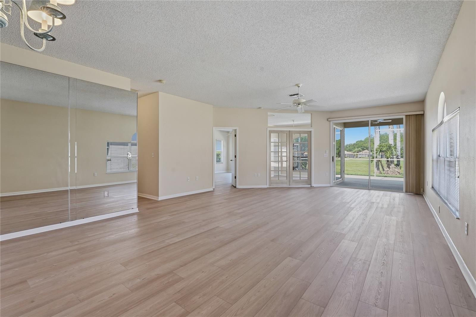 Image 16 of 64 For 1186 Dartford Drive