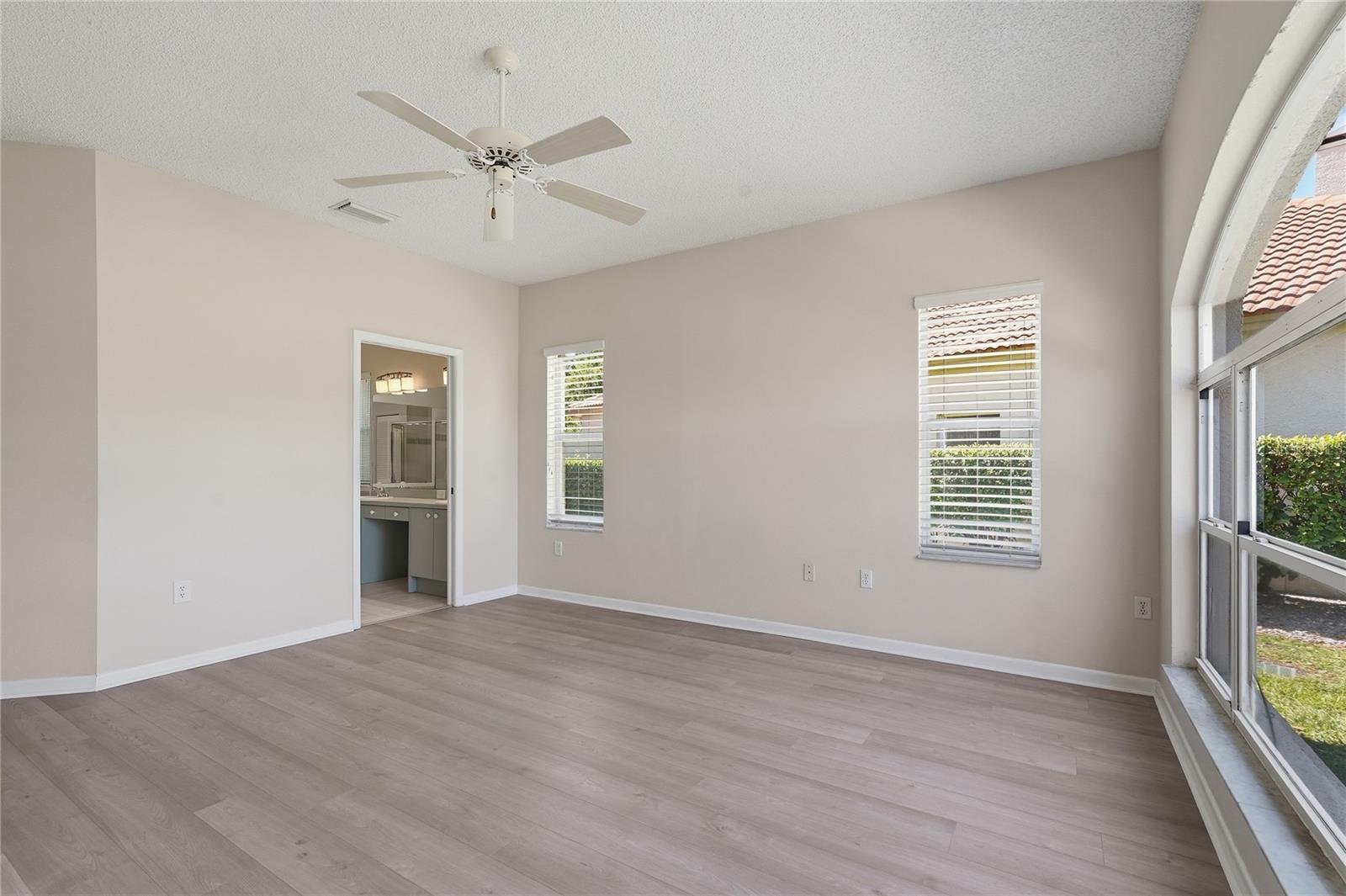Image 19 of 64 For 1186 Dartford Drive