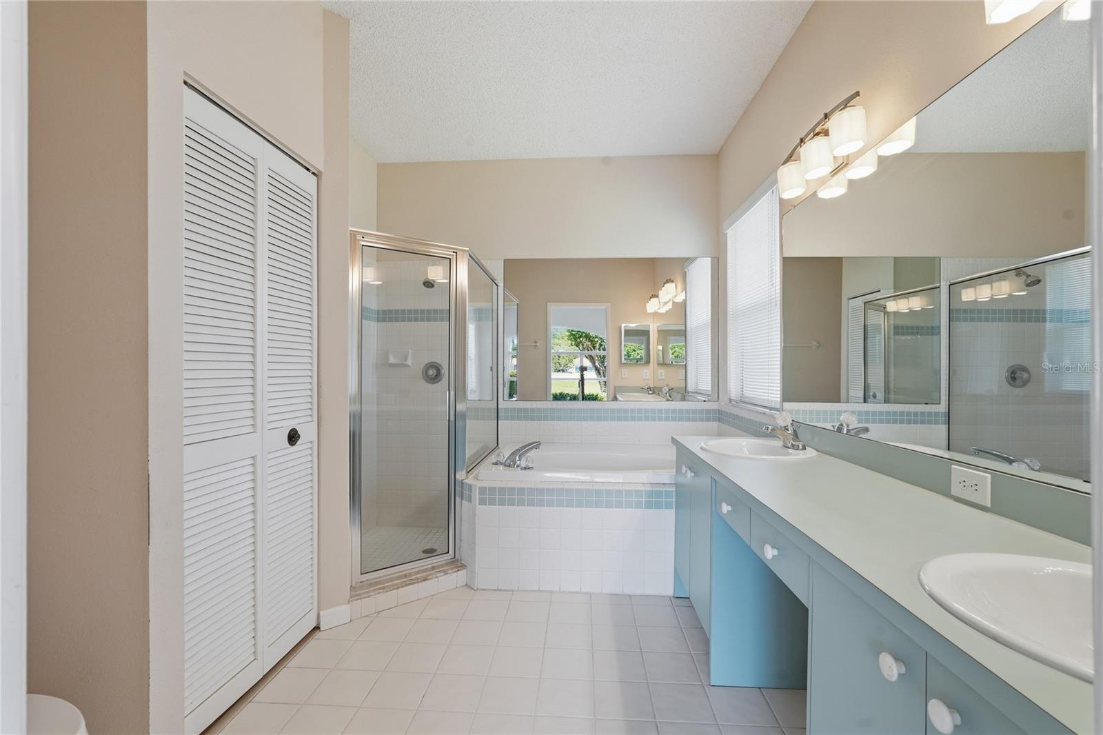 Image 21 of 64 For 1186 Dartford Drive