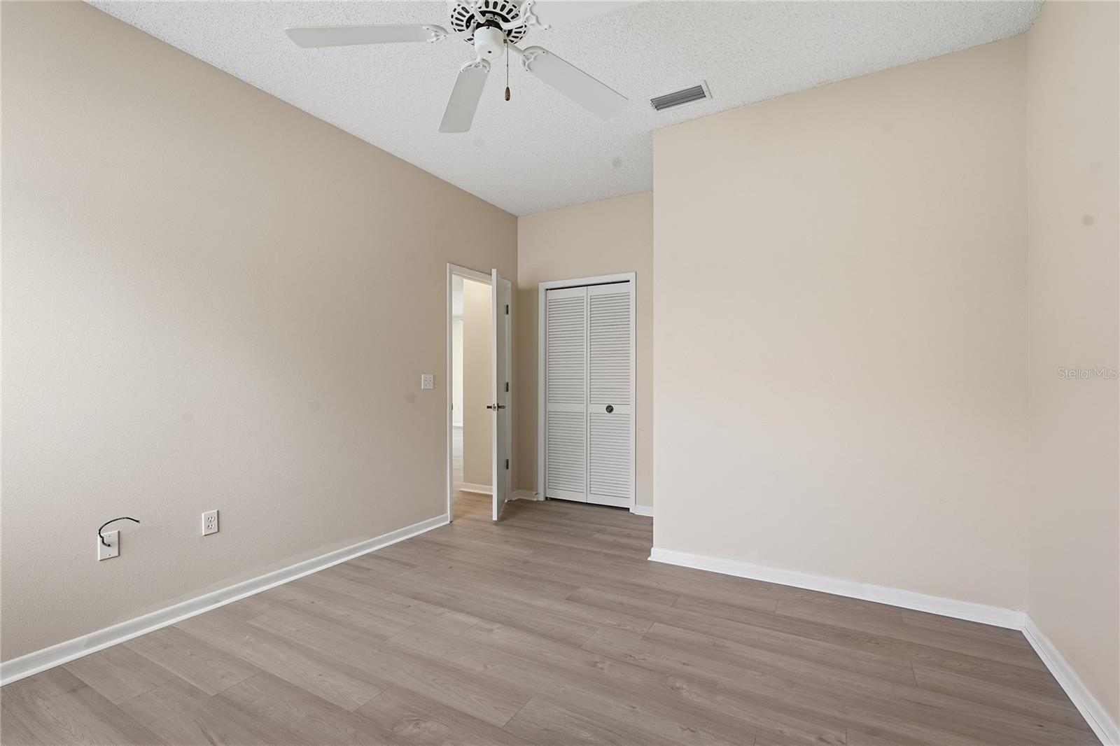 Image 27 of 64 For 1186 Dartford Drive