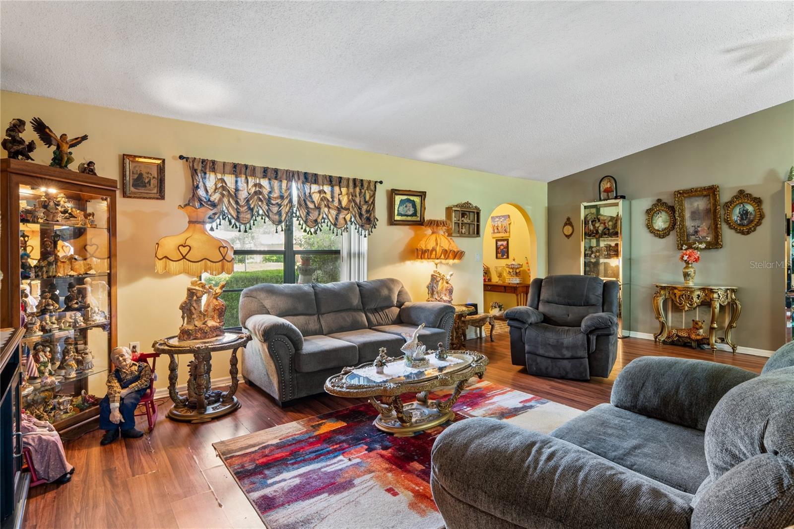 Image 10 of 49 For 11122 Maderia Street