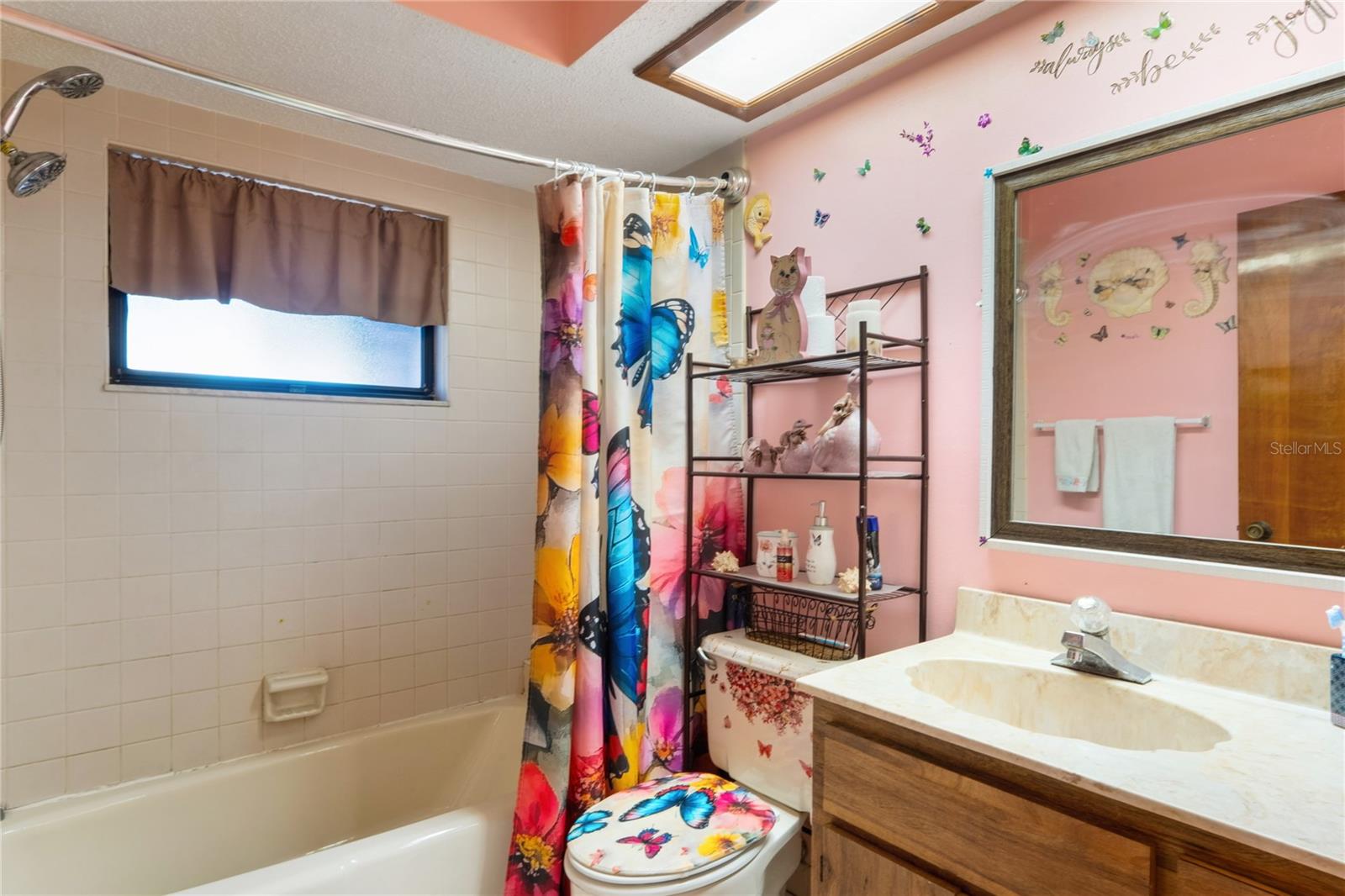 Image 28 of 49 For 11122 Maderia Street