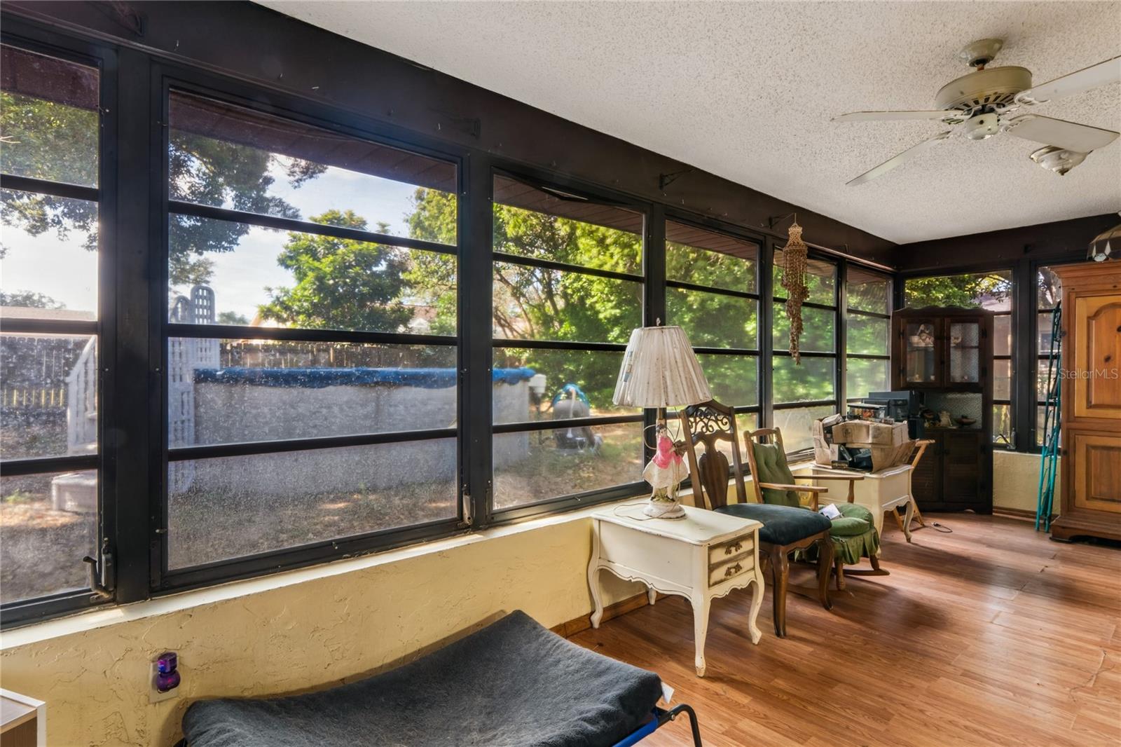 Image 31 of 49 For 11122 Maderia Street