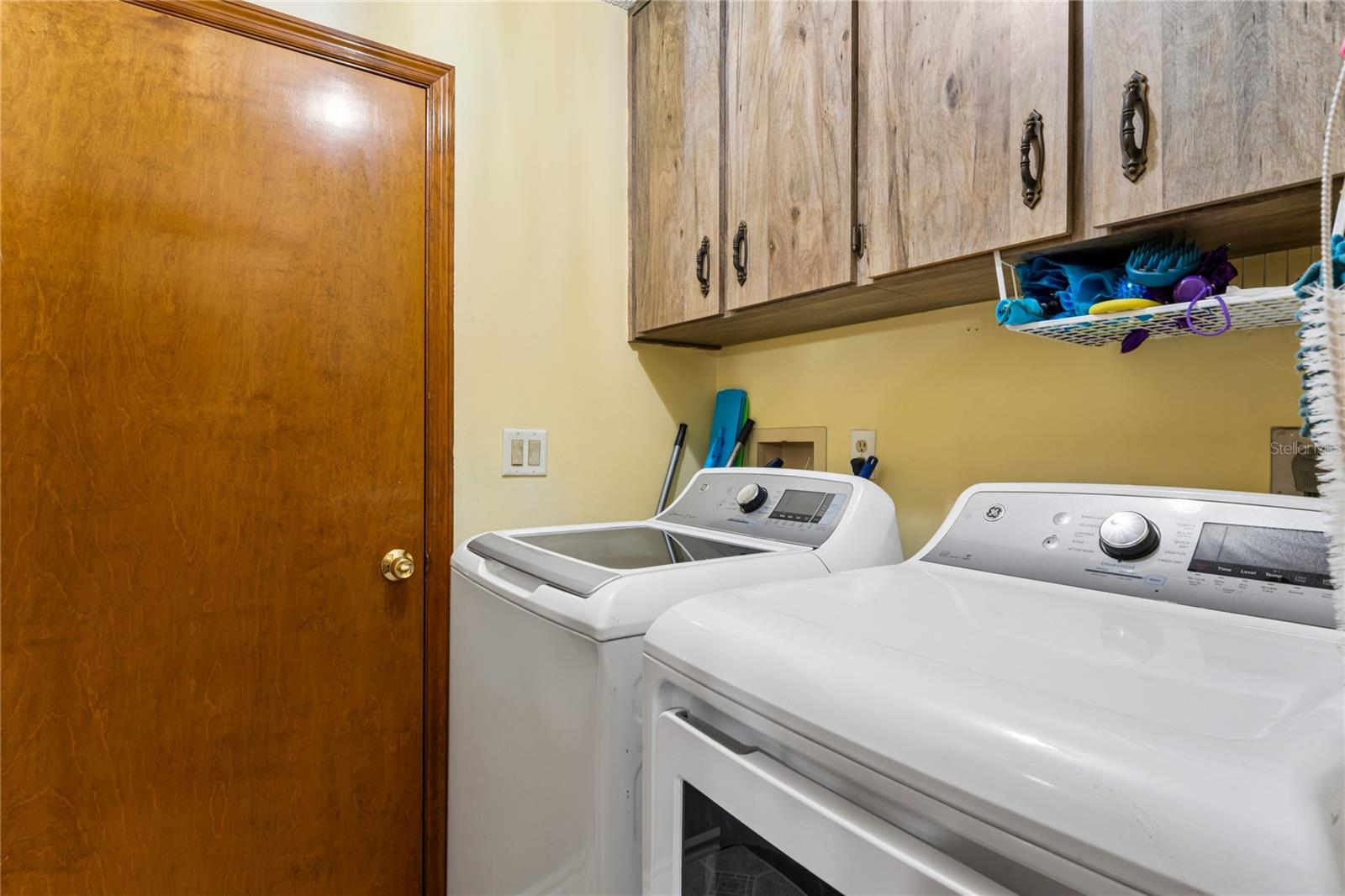 Image 43 of 49 For 11122 Maderia Street