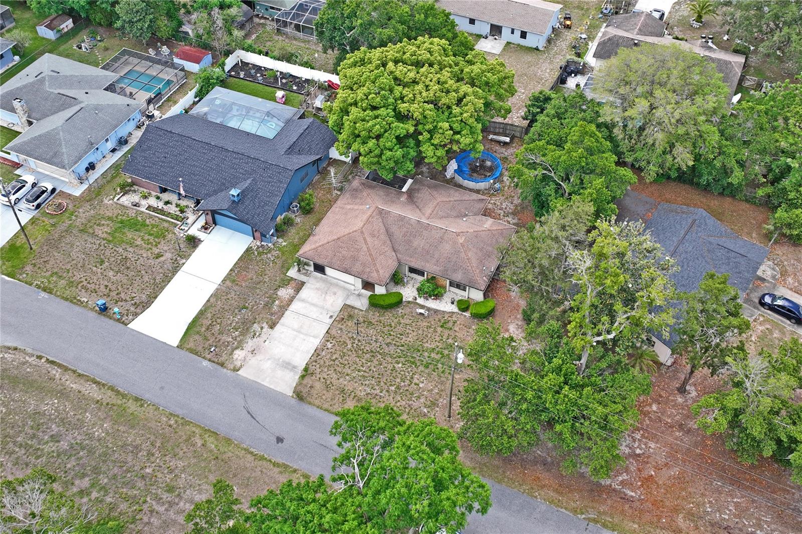 Image 46 of 49 For 11122 Maderia Street