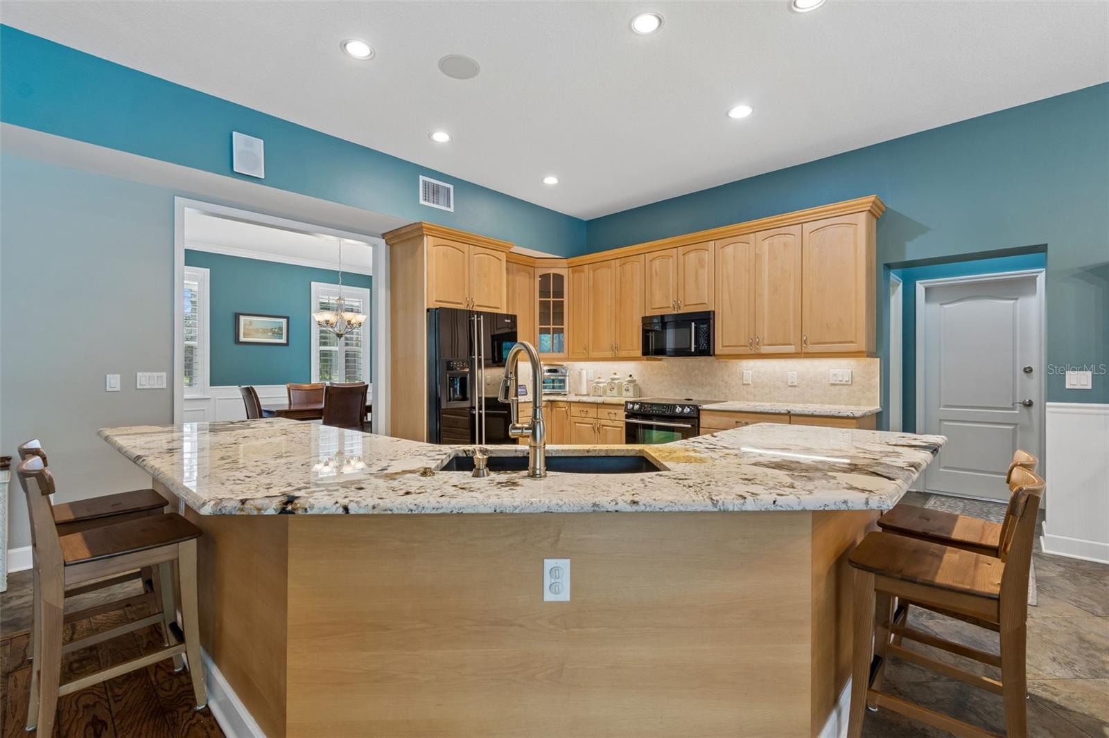 Image 12 of 74 For 5438 Drexel Road