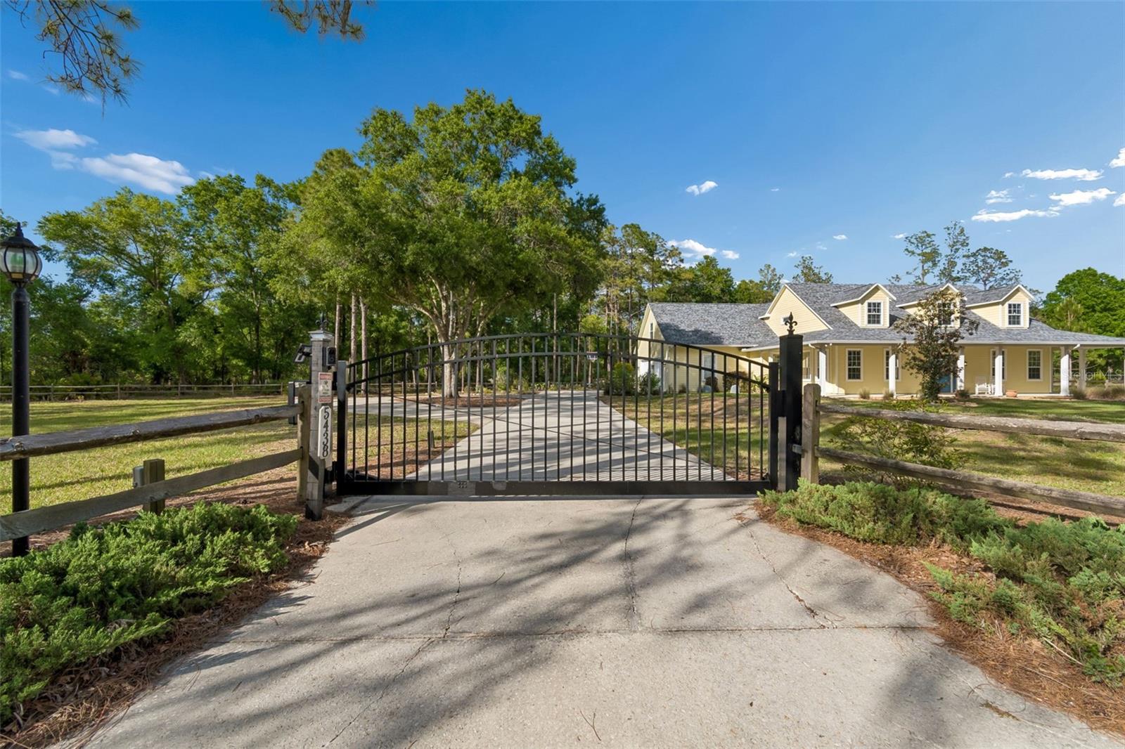 Image 2 of 74 For 5438 Drexel Road