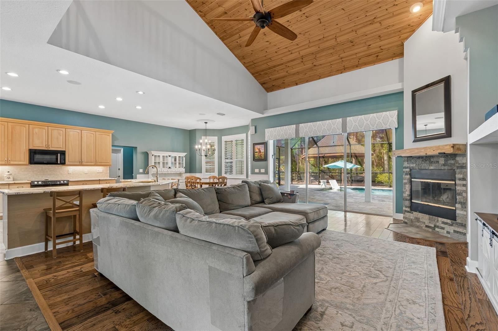 Image 22 of 74 For 5438 Drexel Road