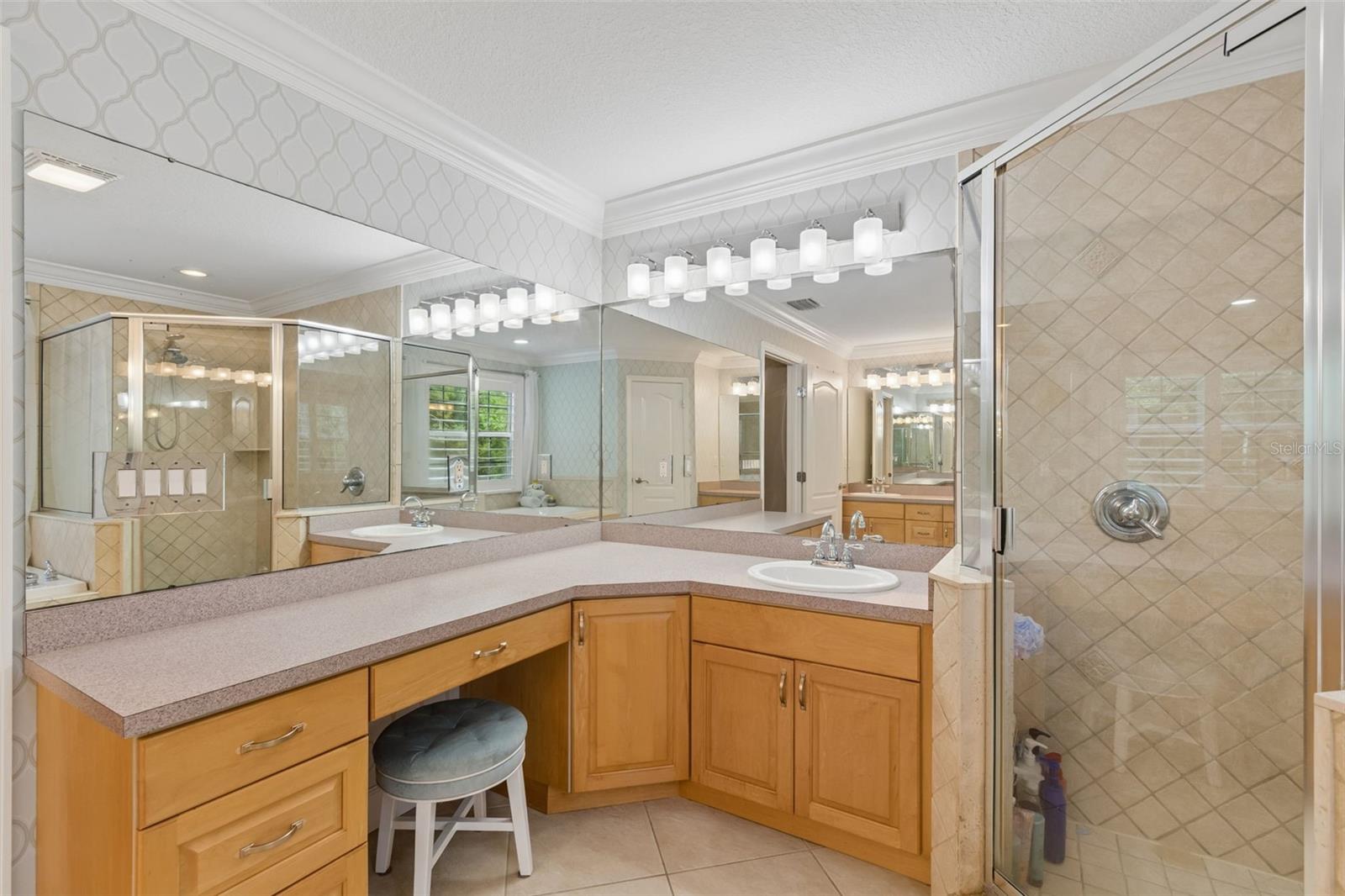 Image 34 of 74 For 5438 Drexel Road