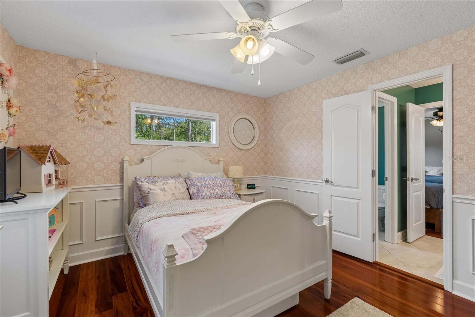 Image 42 of 74 For 5438 Drexel Road