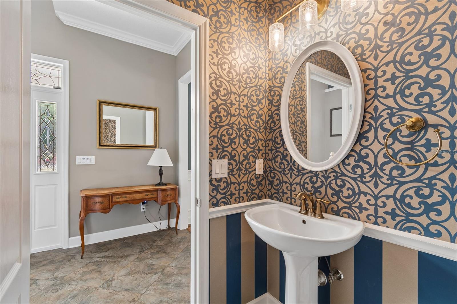 Image 9 of 74 For 5438 Drexel Road