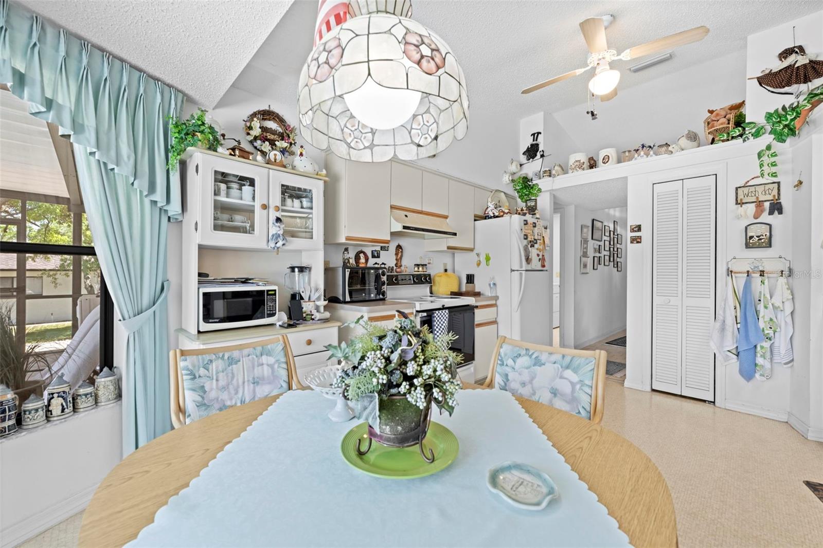 Image 28 of 52 For 4488 Bluewater Avenue