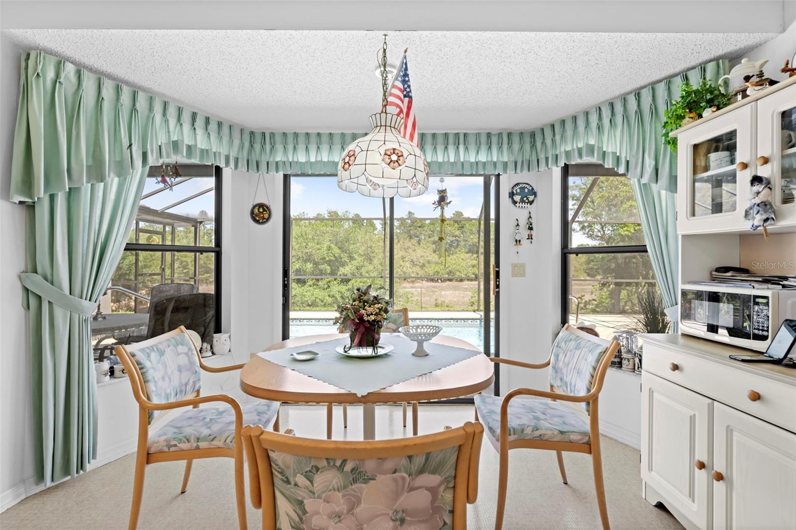 Image 29 of 52 For 4488 Bluewater Avenue