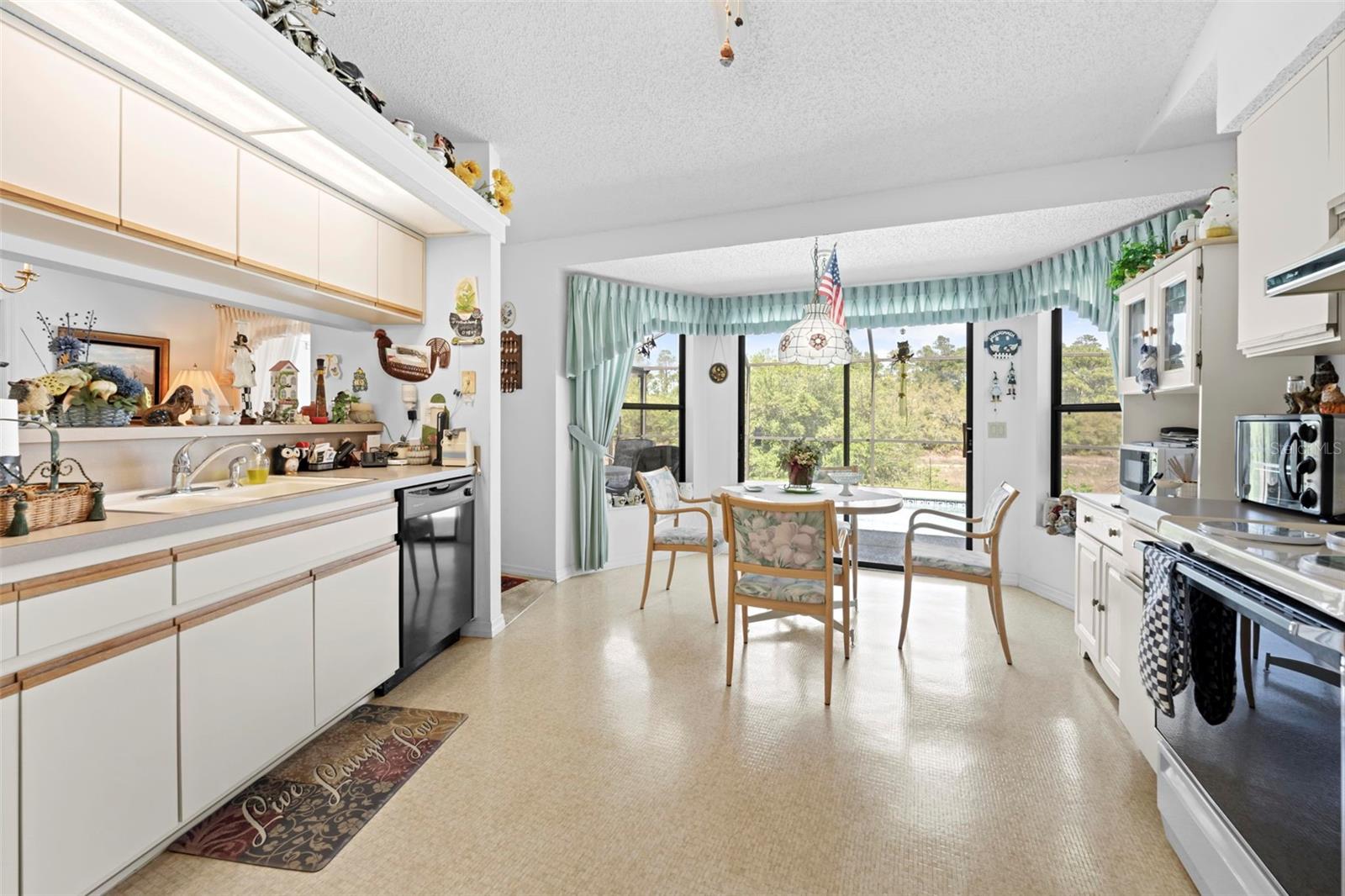 Image 31 of 52 For 4488 Bluewater Avenue