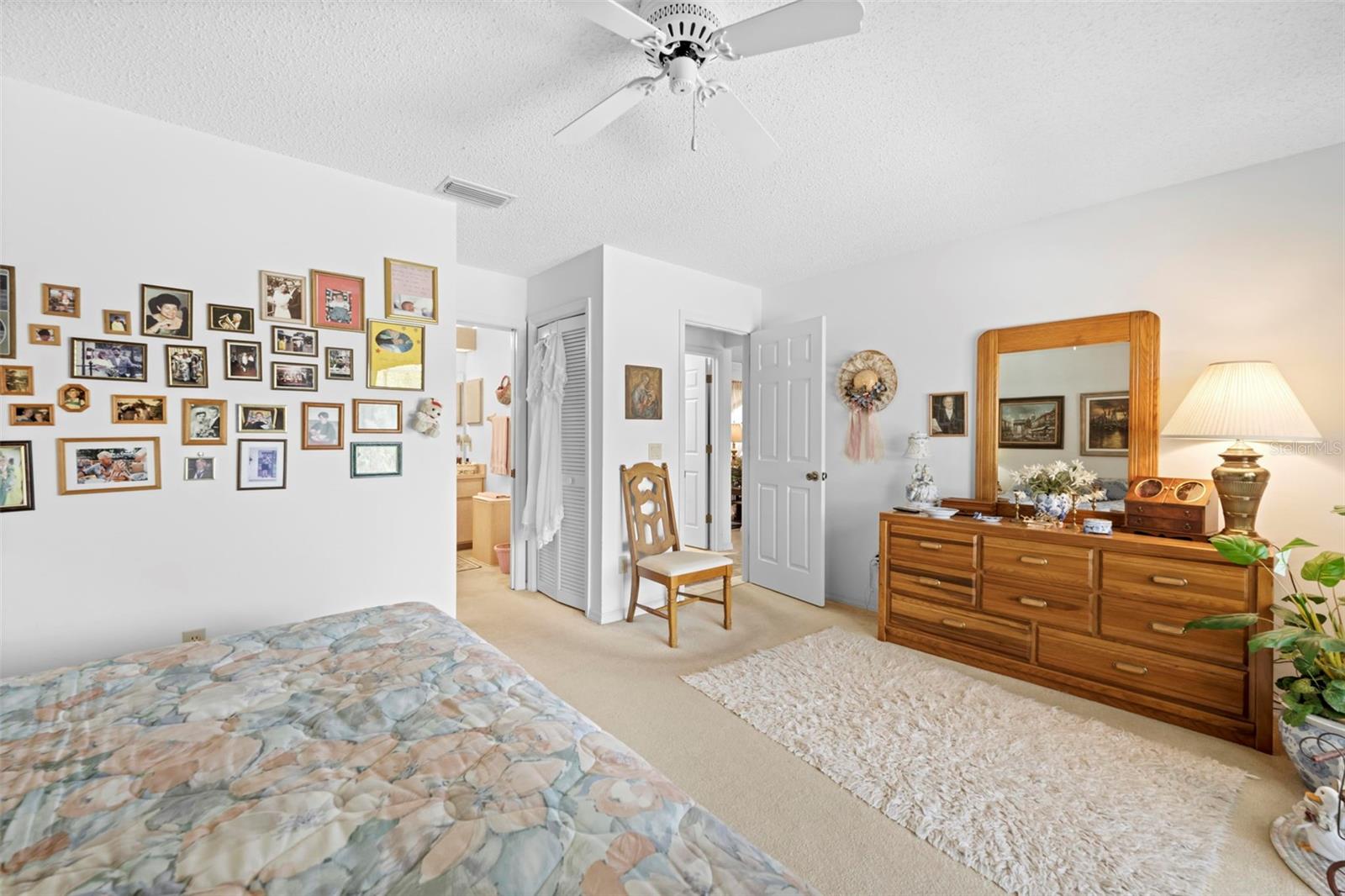 Image 46 of 52 For 4488 Bluewater Avenue