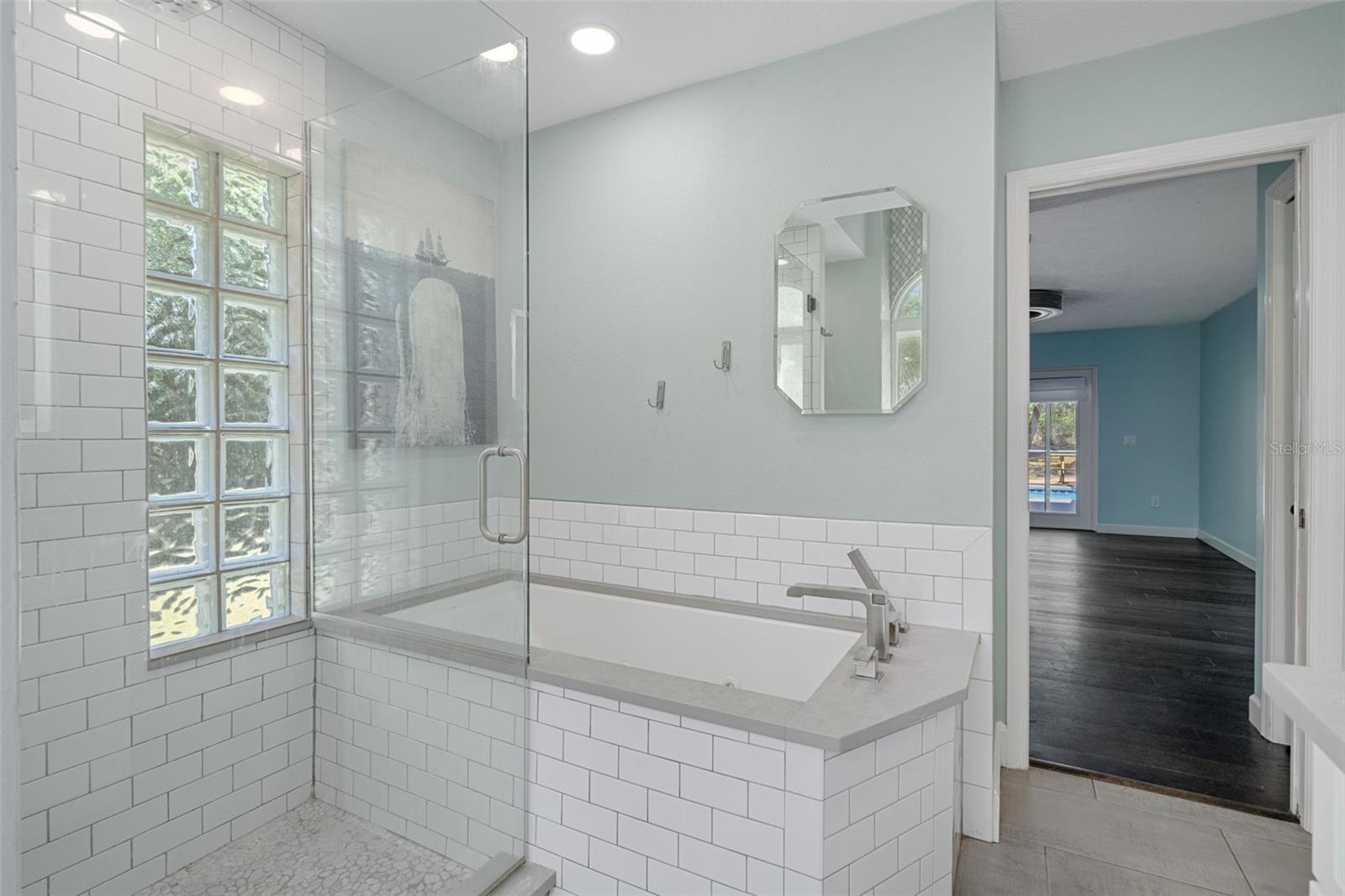 Image 40 of 75 For 3367 Black Oak Trail