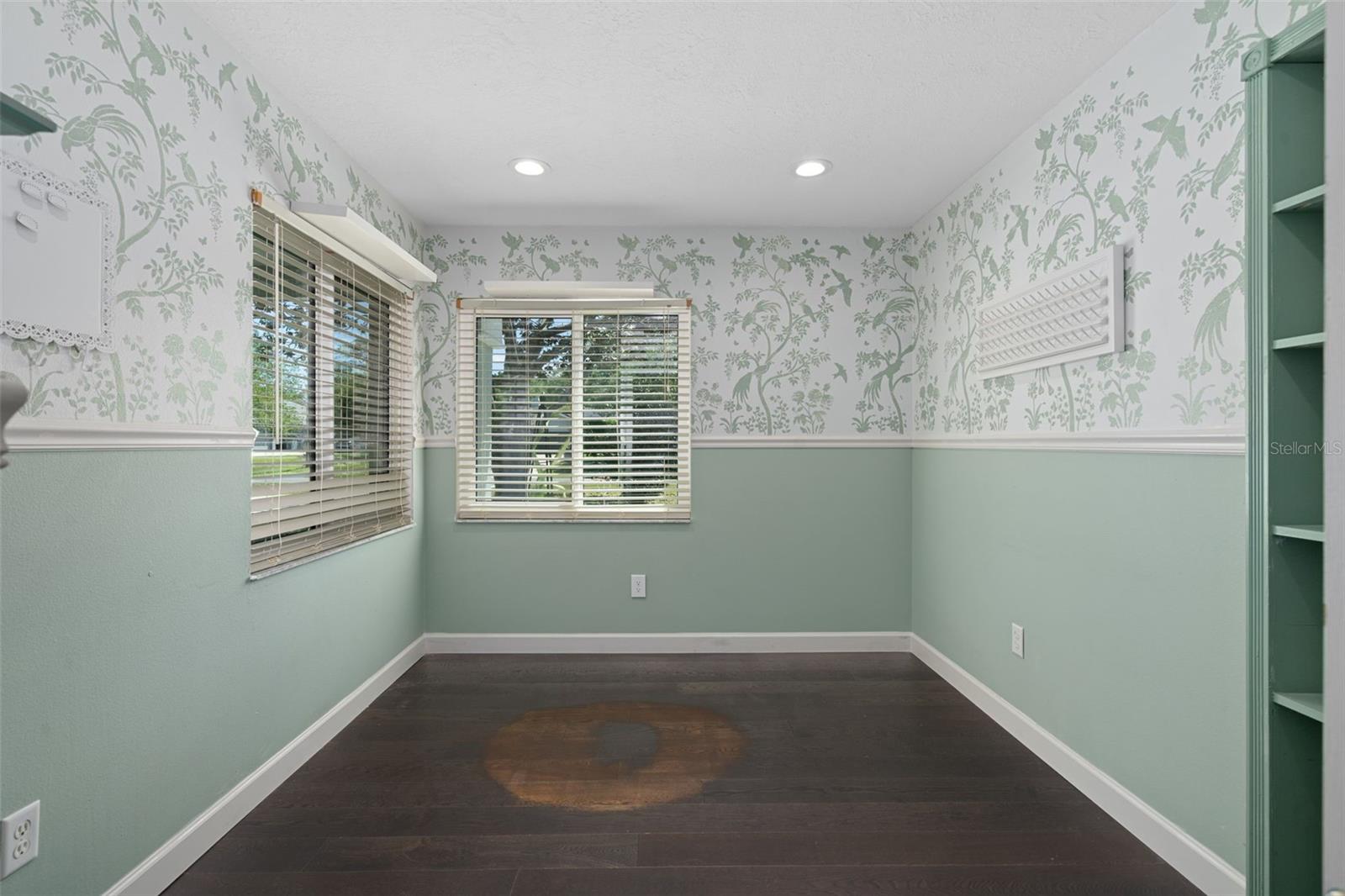 Image 41 of 75 For 3367 Black Oak Trail