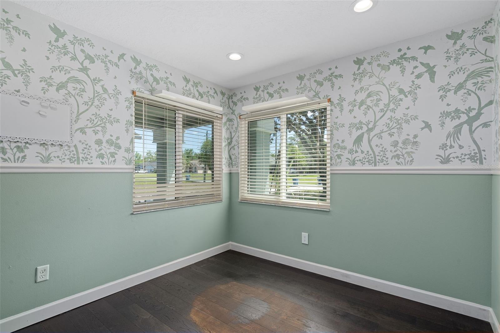 Image 43 of 75 For 3367 Black Oak Trail