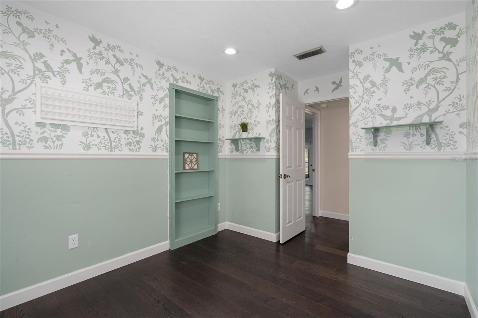 Image 44 of 75 For 3367 Black Oak Trail