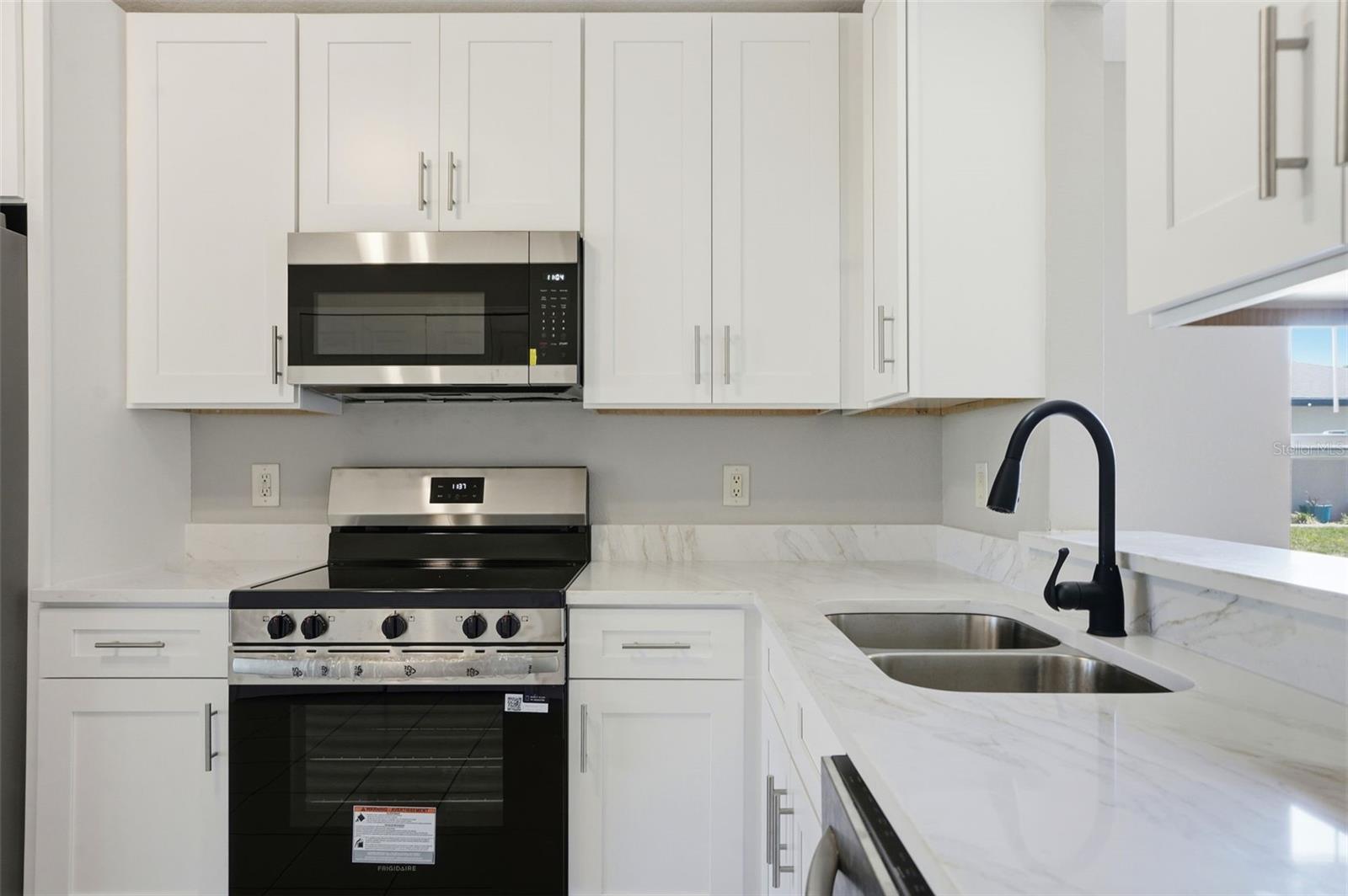 Image 15 of 58 For 8593 Silverbell Loop