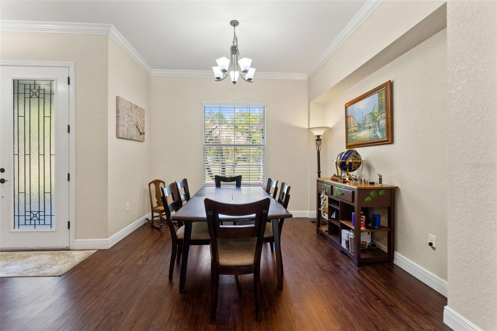 Image 14 of 45 For 2111 Maximilian Avenue