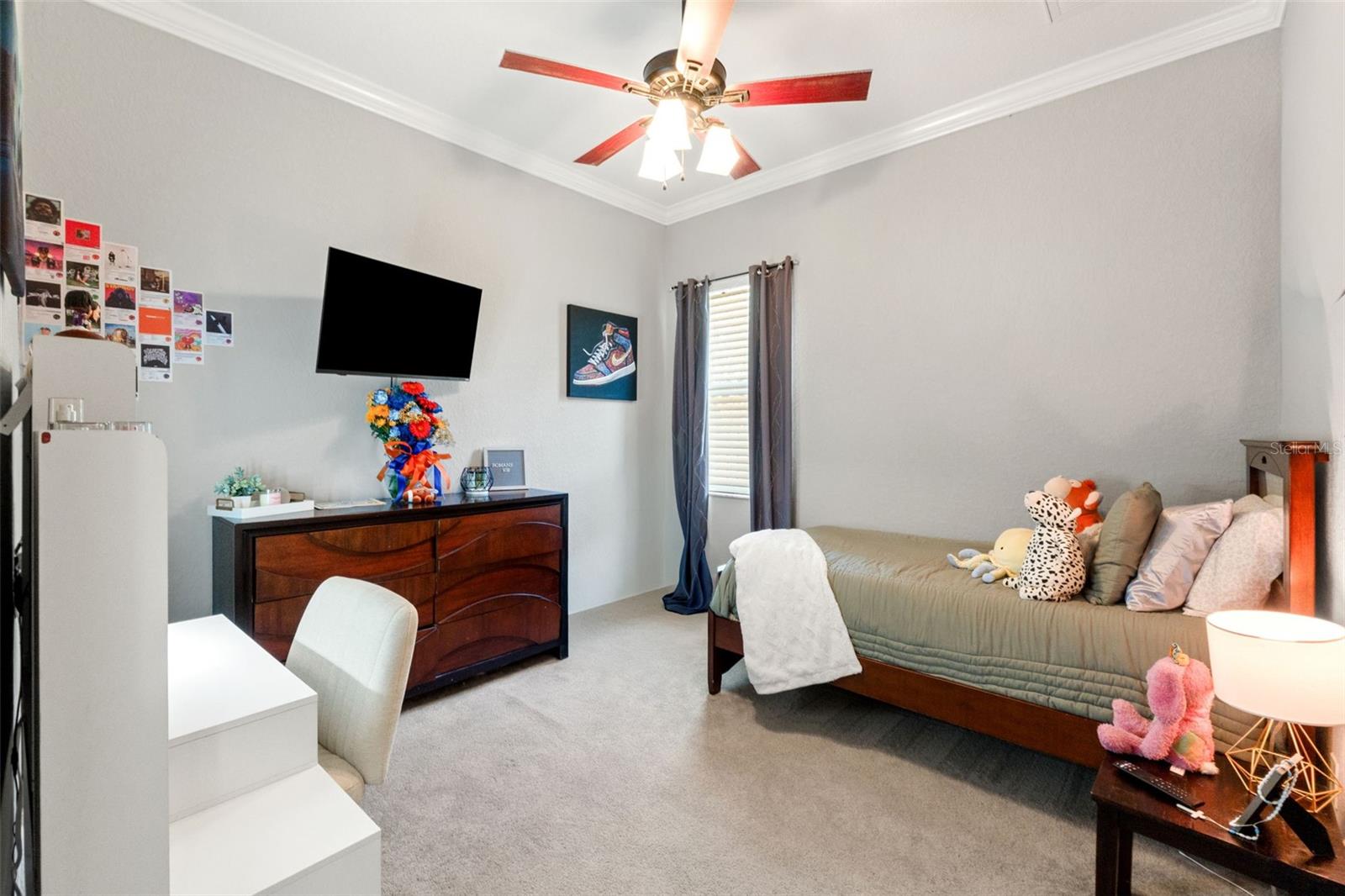 Image 24 of 45 For 2111 Maximilian Avenue