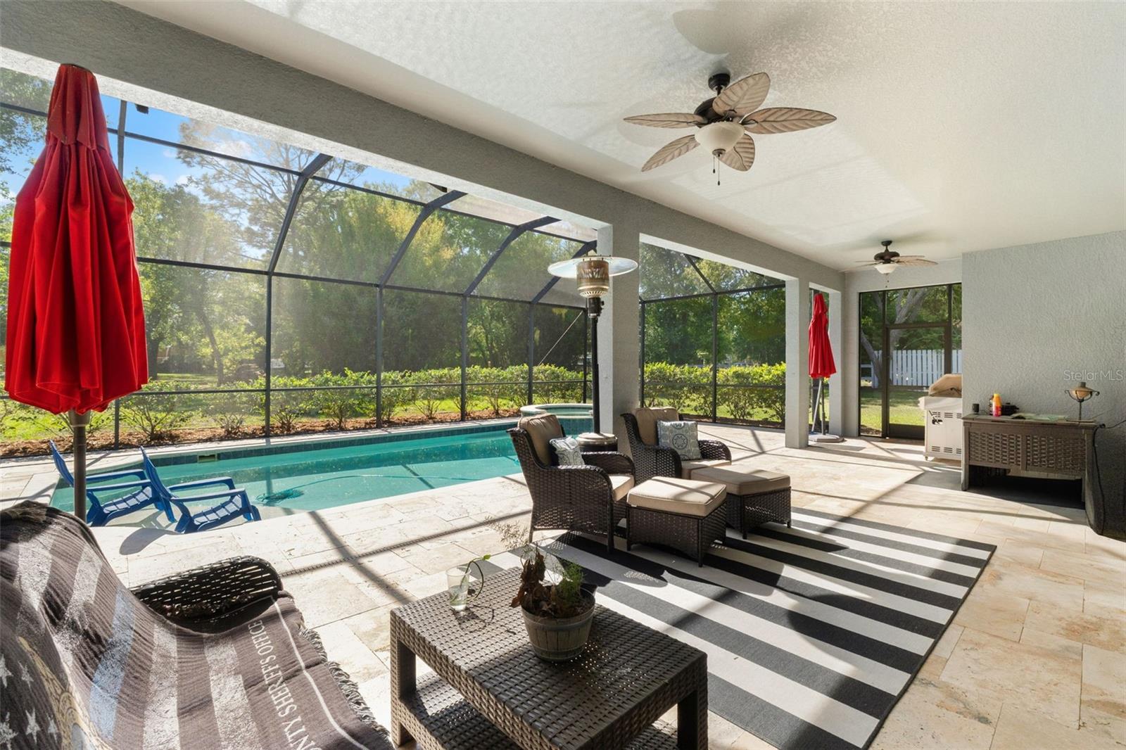 Image 32 of 45 For 2111 Maximilian Avenue