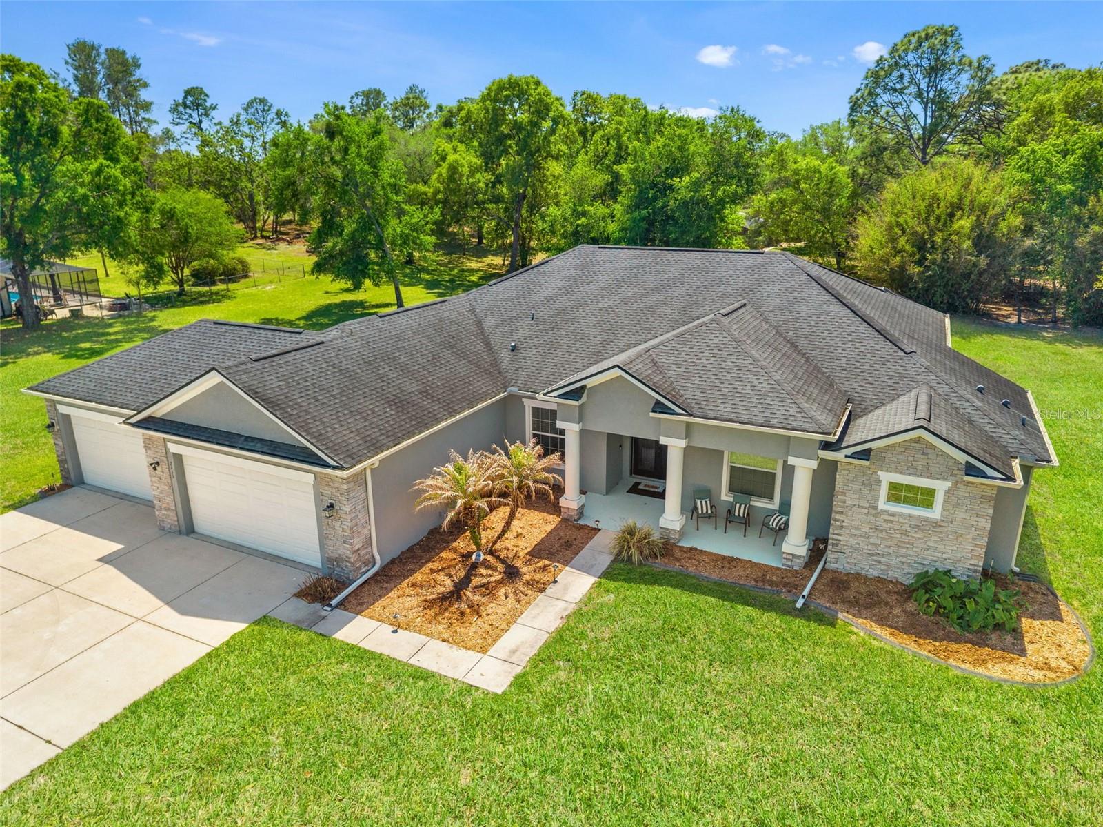 Image 45 of 45 For 2111 Maximilian Avenue