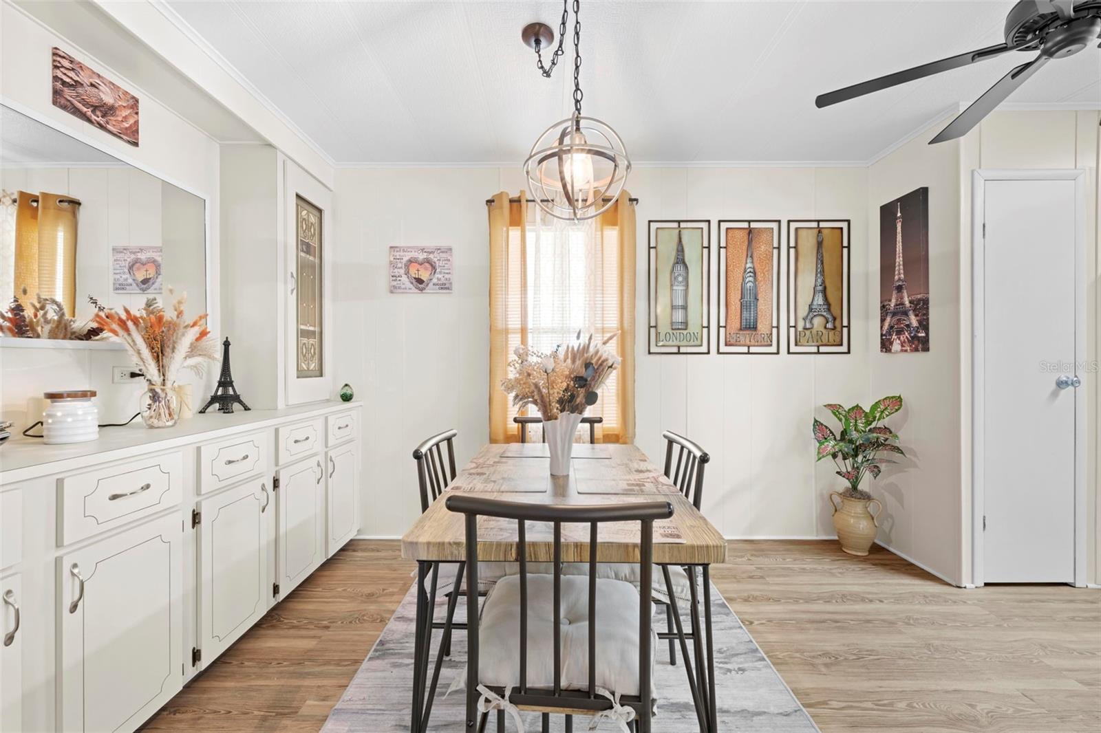 Image 14 of 38 For 14274 Sandhurst Street