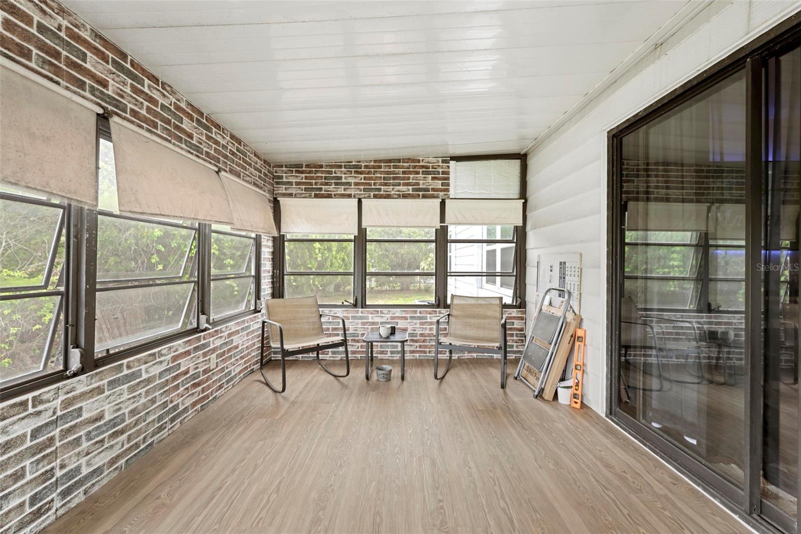 Image 26 of 38 For 14274 Sandhurst Street