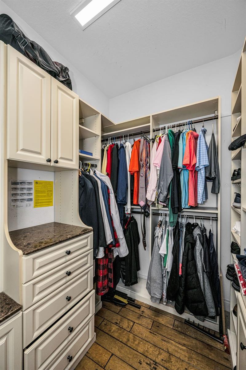 Image 36 of 99 For 10706 Ruffino Court