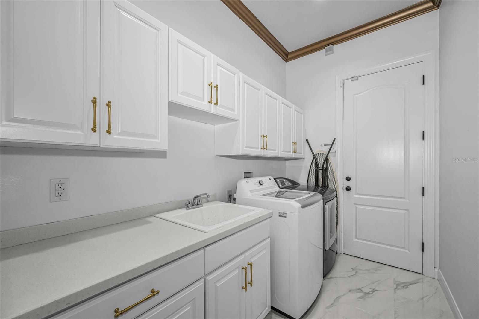 Image 60 of 99 For 10706 Ruffino Court