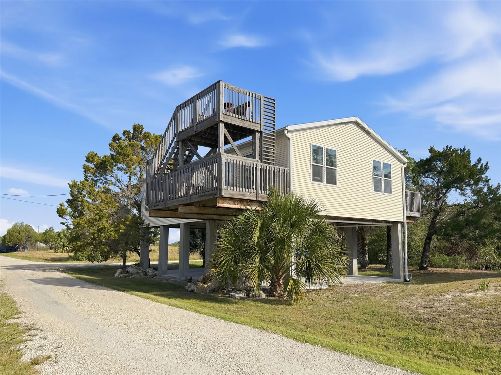 Image 2 of 67 For 13925 Sanddollar Lane