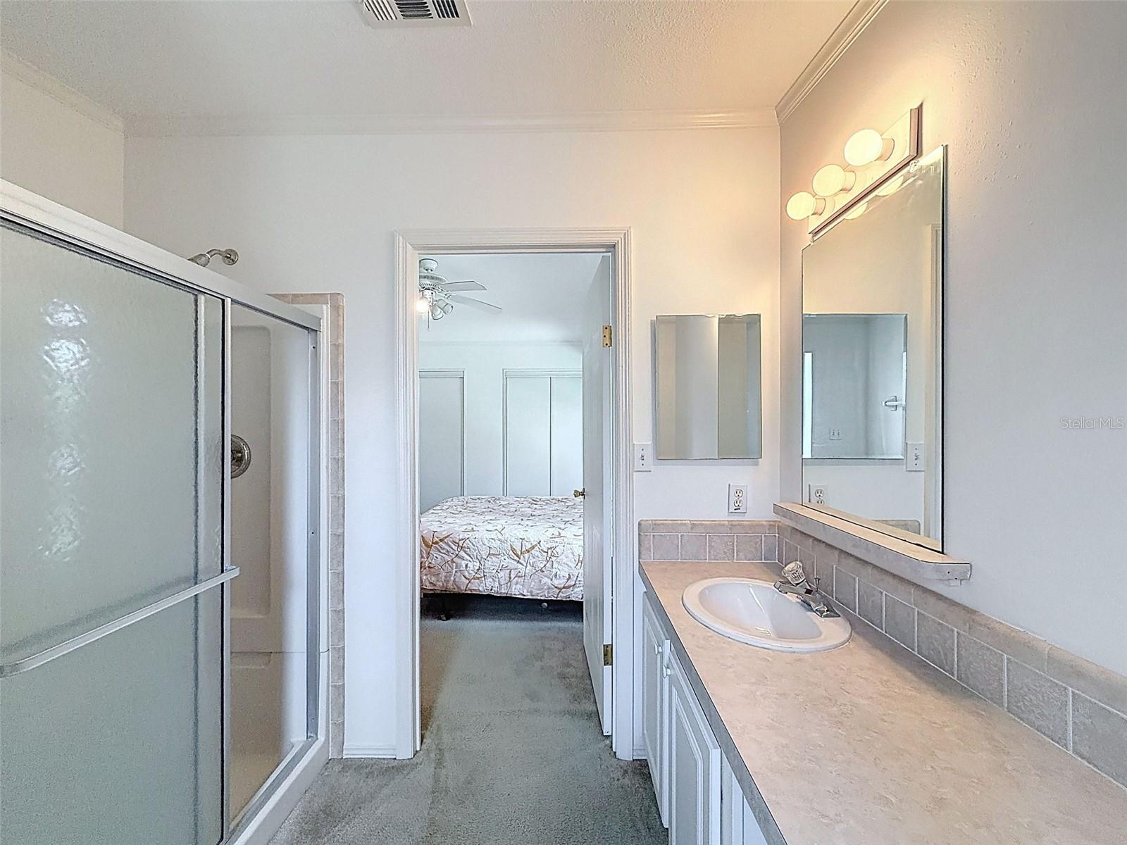 Image 32 of 67 For 13925 Sanddollar Lane