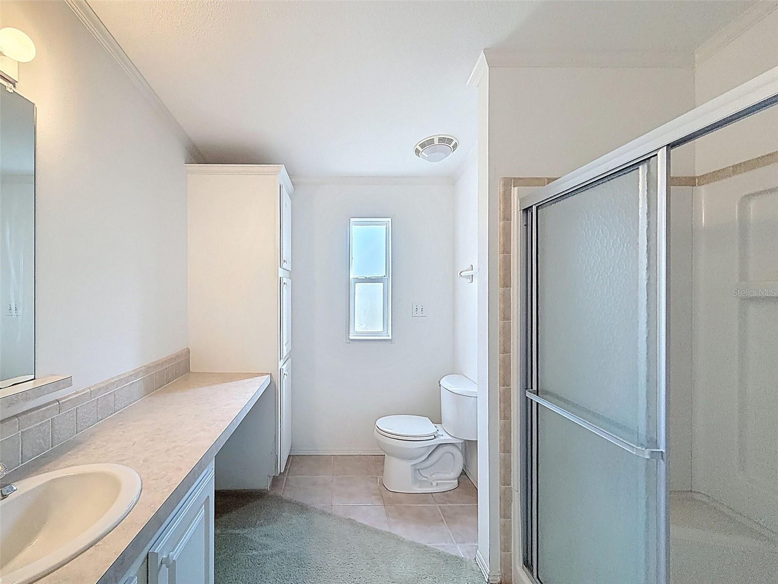 Image 33 of 67 For 13925 Sanddollar Lane