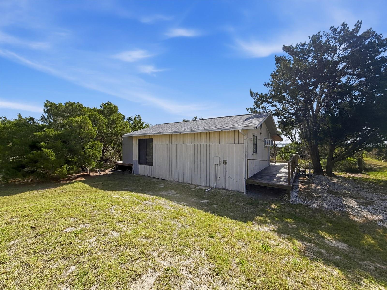 Image 46 of 67 For 13925 Sanddollar Lane