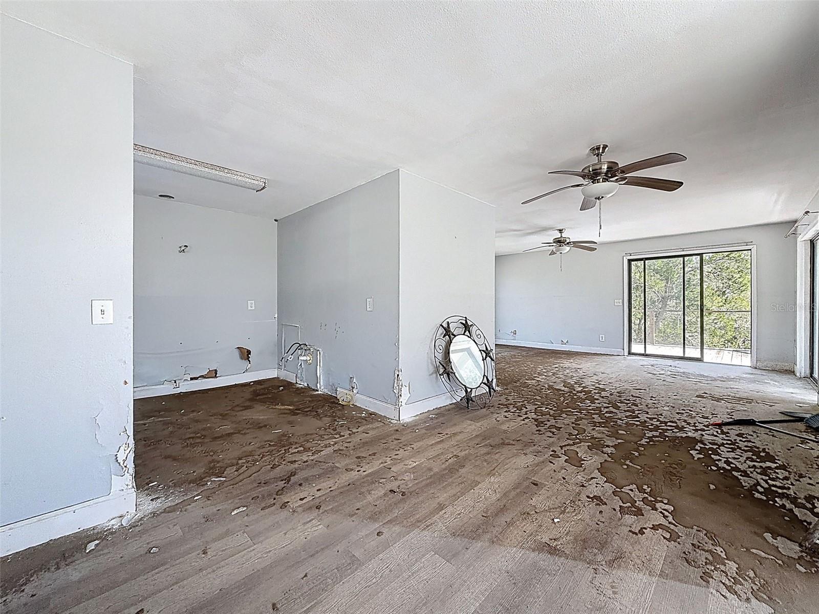 Image 51 of 67 For 13925 Sanddollar Lane