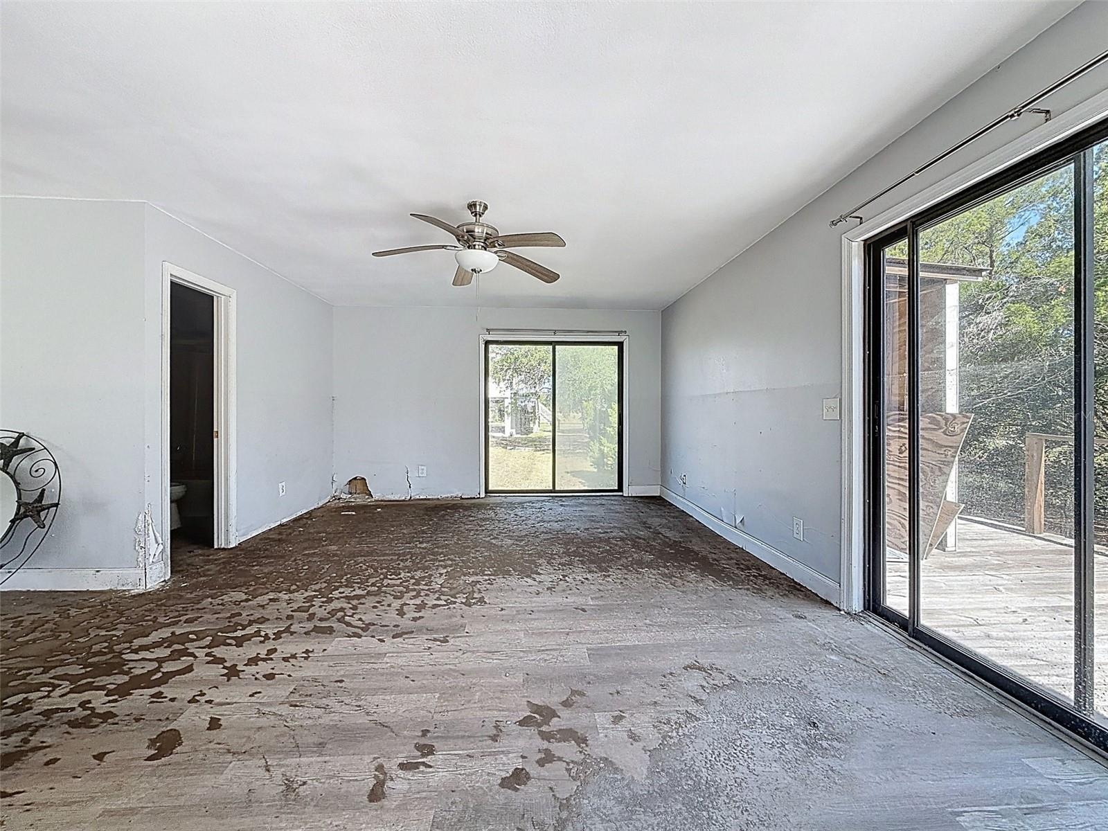 Image 52 of 67 For 13925 Sanddollar Lane