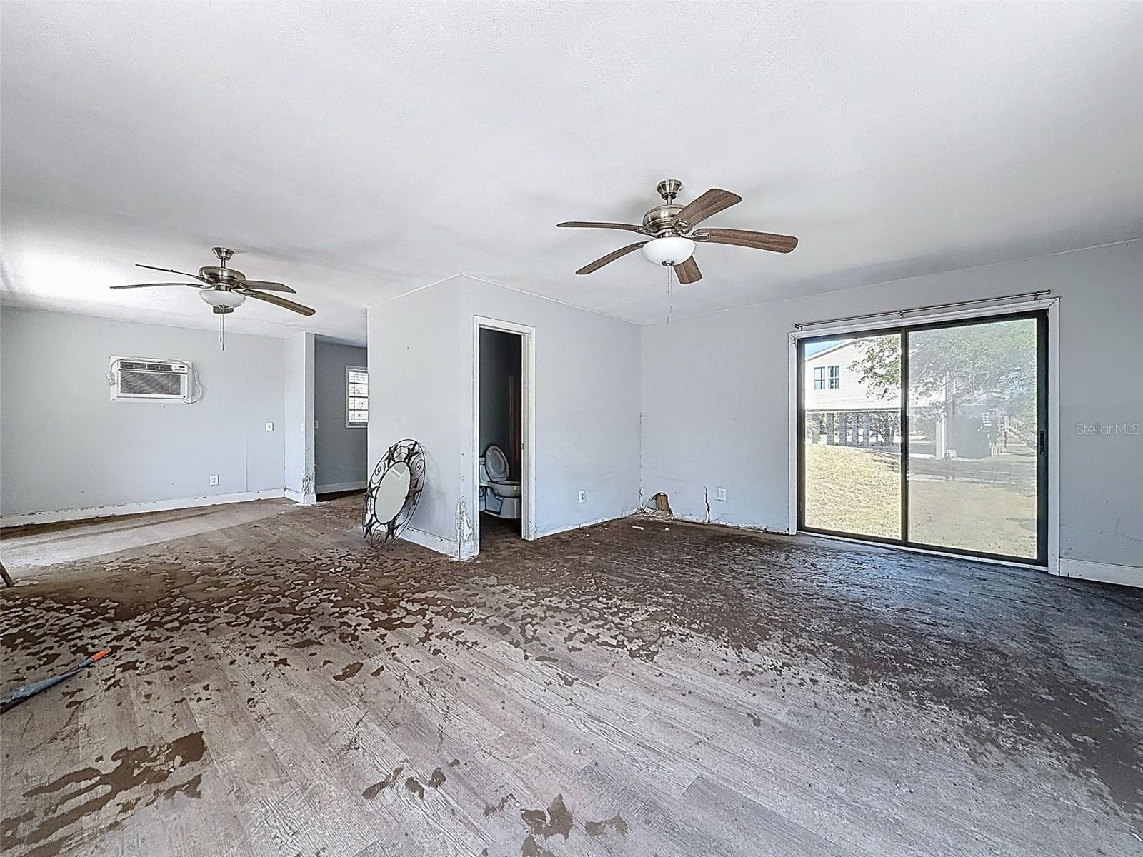 Image 54 of 67 For 13925 Sanddollar Lane