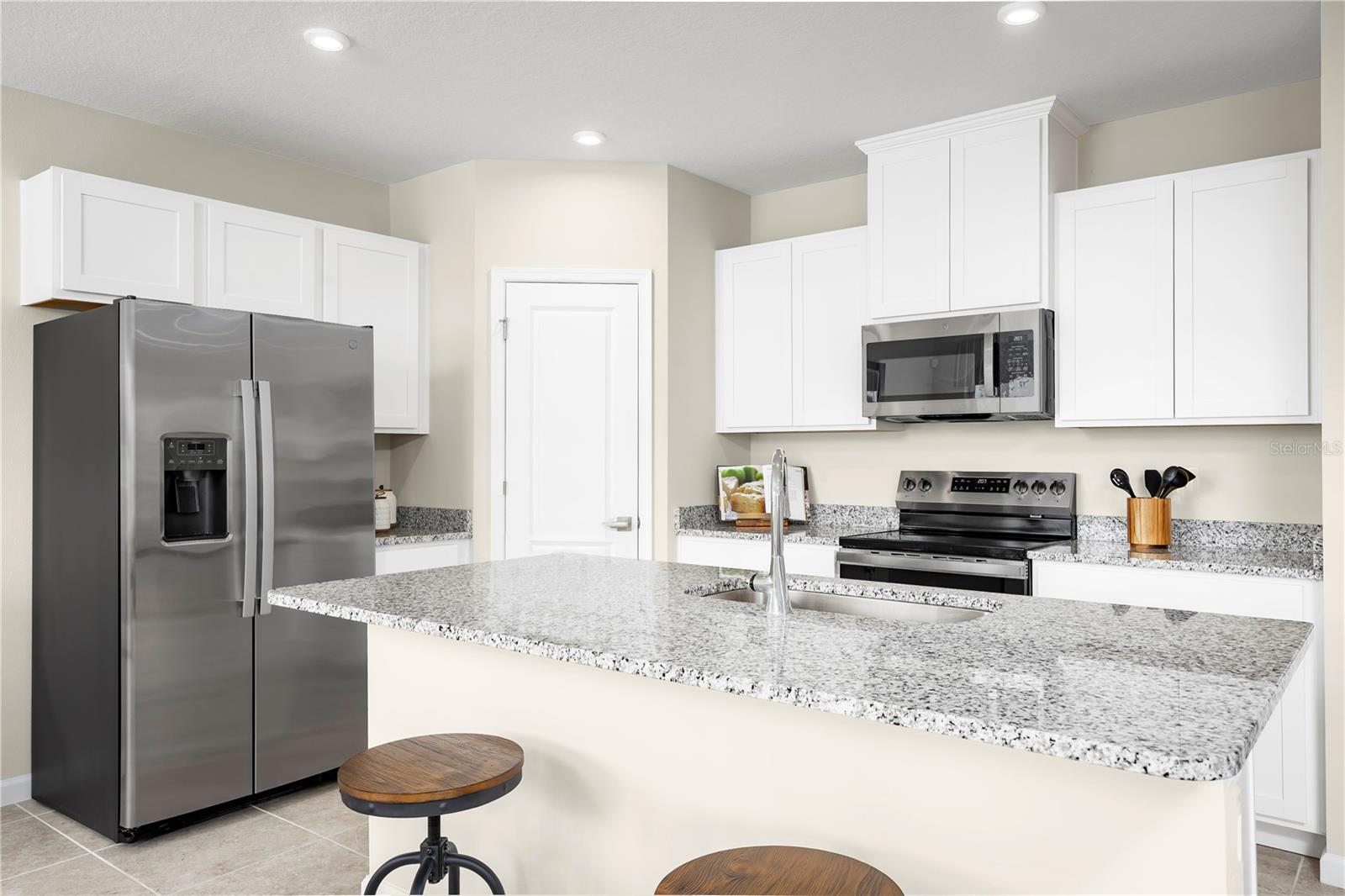 Image 3 of 10 For 6949 Sundial Drive