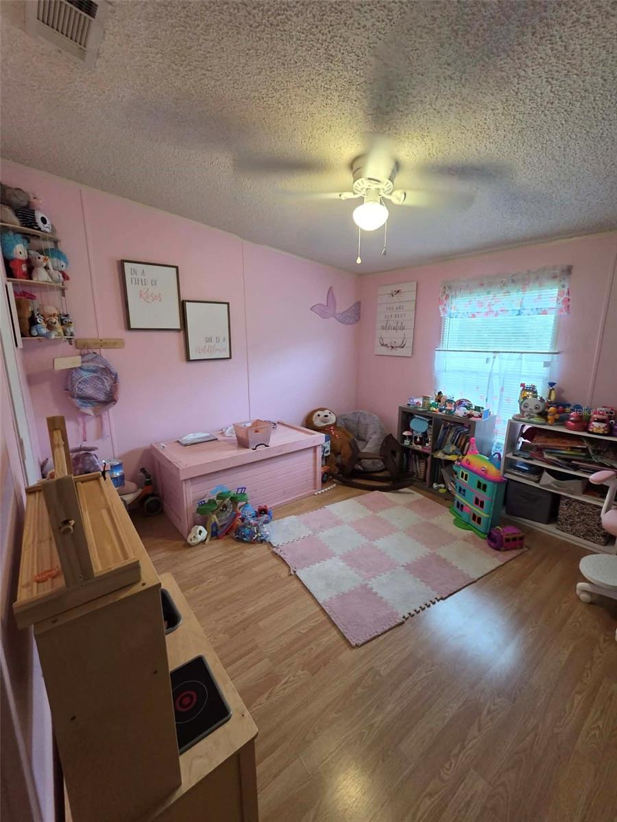 Image 16 of 32 For 25250 Richbarn Road