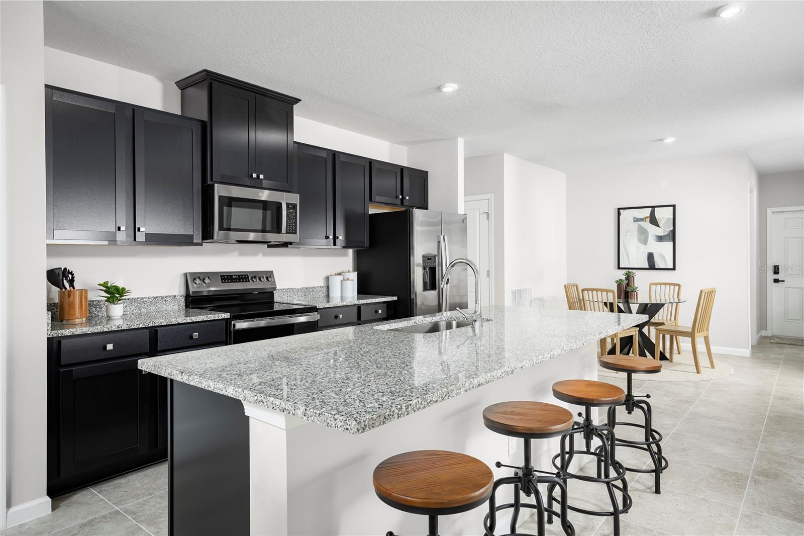 Image 5 of 15 For 6944 Sundial Drive