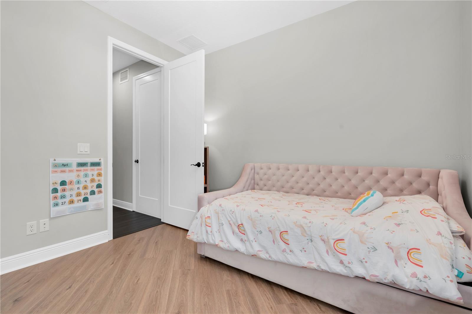 Image 23 of 53 For 3940 Woods Rider Loop