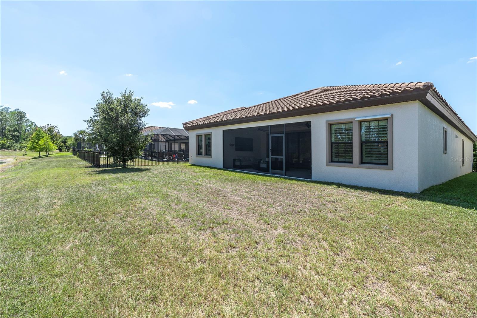 Image 35 of 53 For 3940 Woods Rider Loop